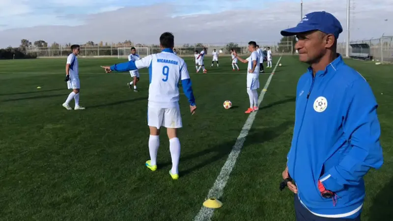 Nati Jota comentarista de ESPN hizo bailar a Copete