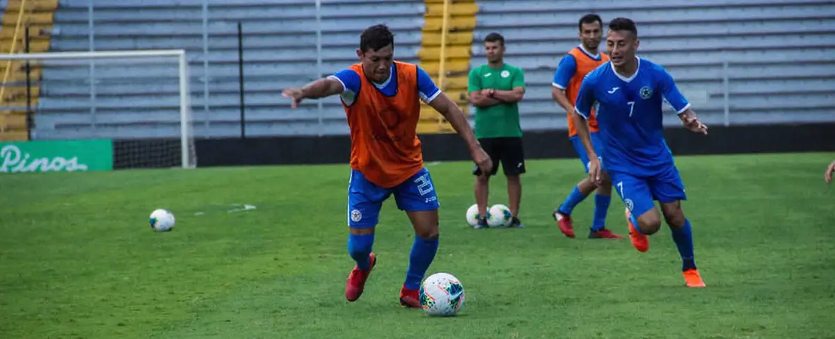 Nicaragua busca otro legionario tico para el pre-olímpico de CONCACAF