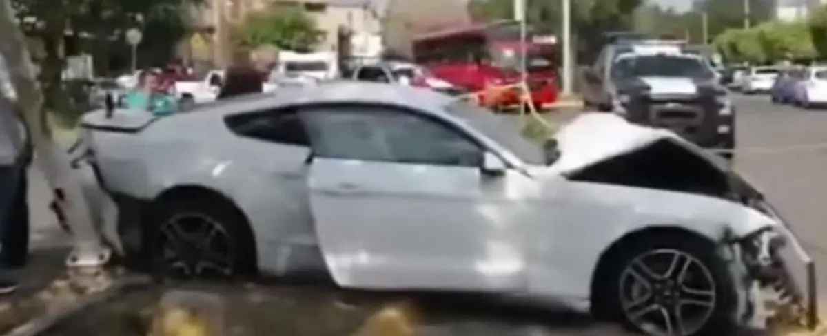Delantero del Sevilla Atlético provoca muerte de recién casados tras chocar su auto