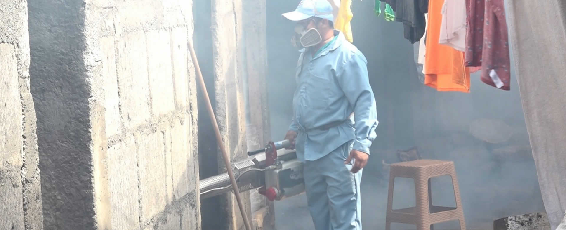 Familias del barrio Santa Rosa unen esfuerzos con las brigadas del MINSA