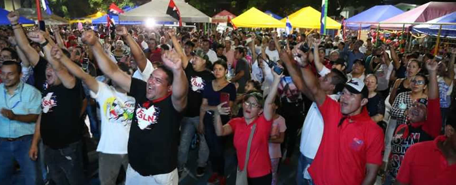 Capitalinos realizan las vigilias revolucionarias en celebración al 19 de julio