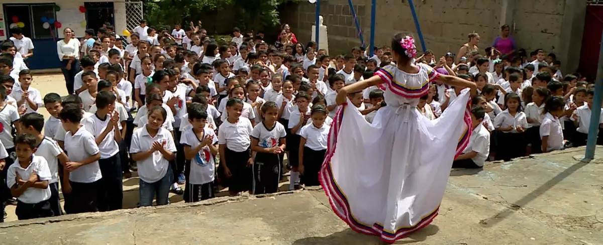 Colegios de Managua conmemoran el 60 aniversario de la lucha estudiantil