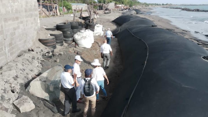 Corinto: Familias reciben primera fase de obras de mitigación ante fuertes oleajes 