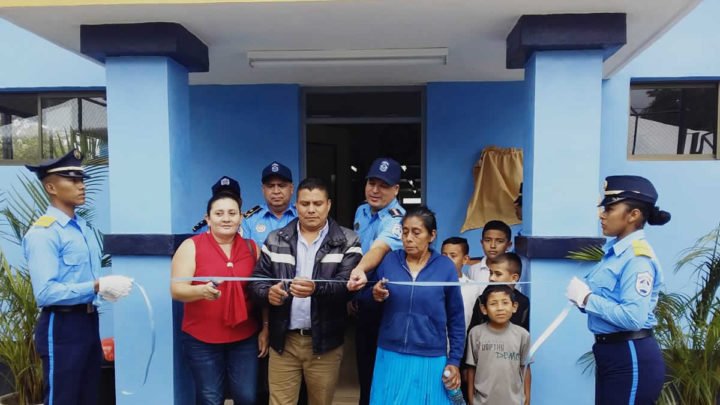 Delegación Policial Teniente Ramiro García abre sus puertas en saludo al 40 aniversario