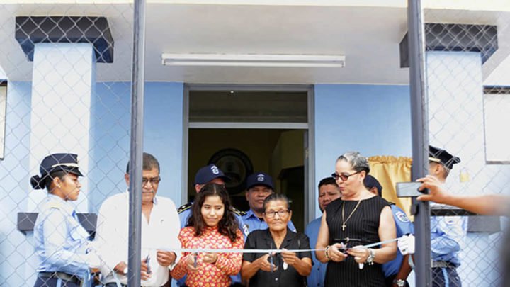 Familias Santa Teresa estación