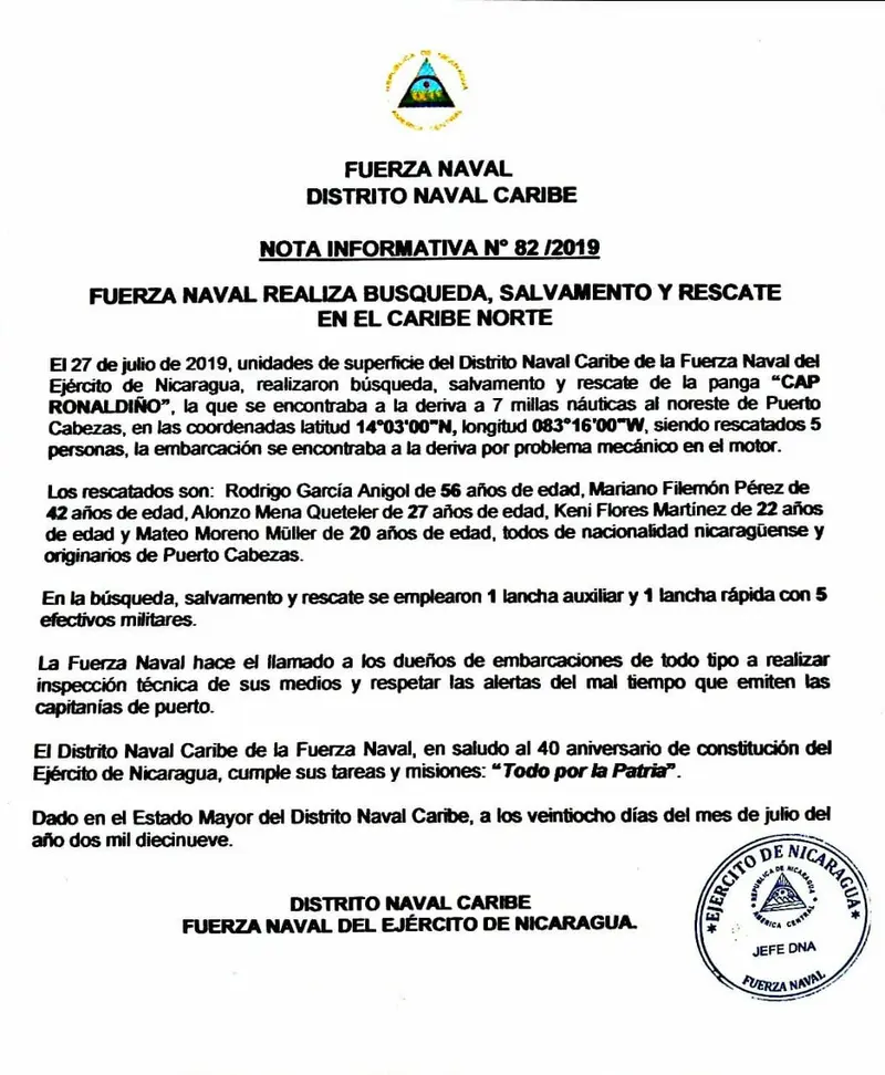 Fuerza Naval rescata a cinco personas que naufragaban en el Caribe