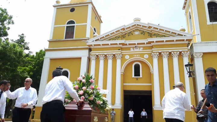Honras fúnebres primera actriz