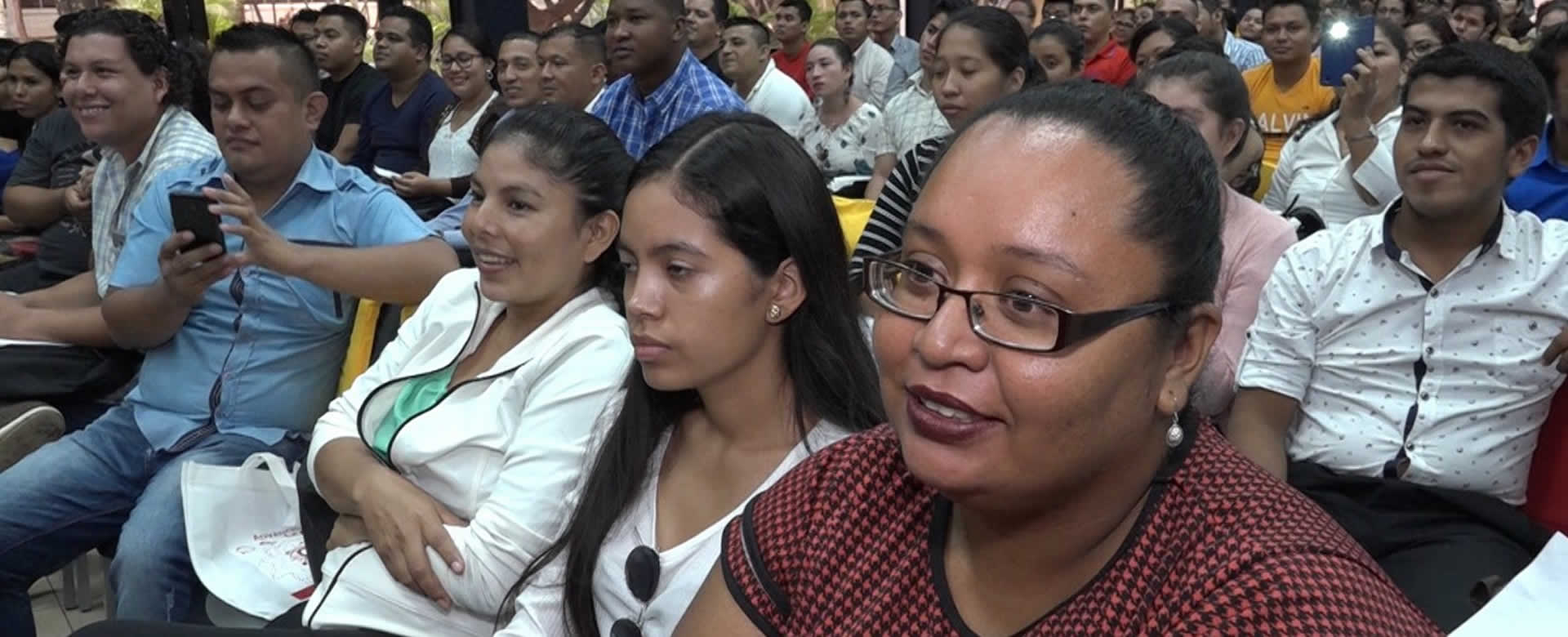 MINED sigue fortaleciendo la calidad educativa a docentes de inglés