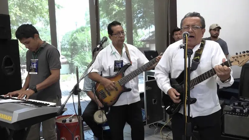Pastores de Managua se reúnen para orar y agradecer a Dios por el aniversario 40