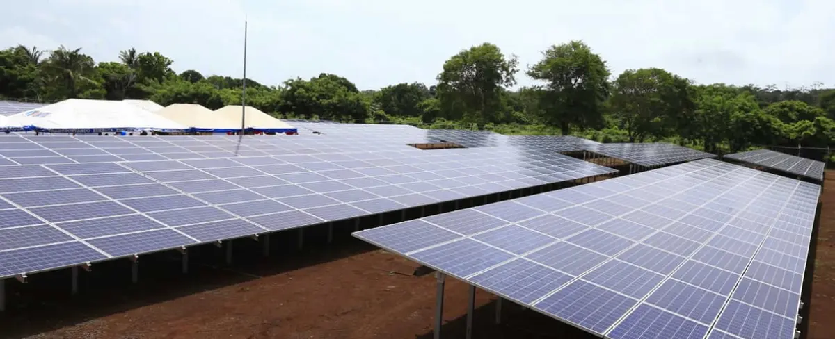 Inauguran la moderna planta solar que dará energía a Corn Island