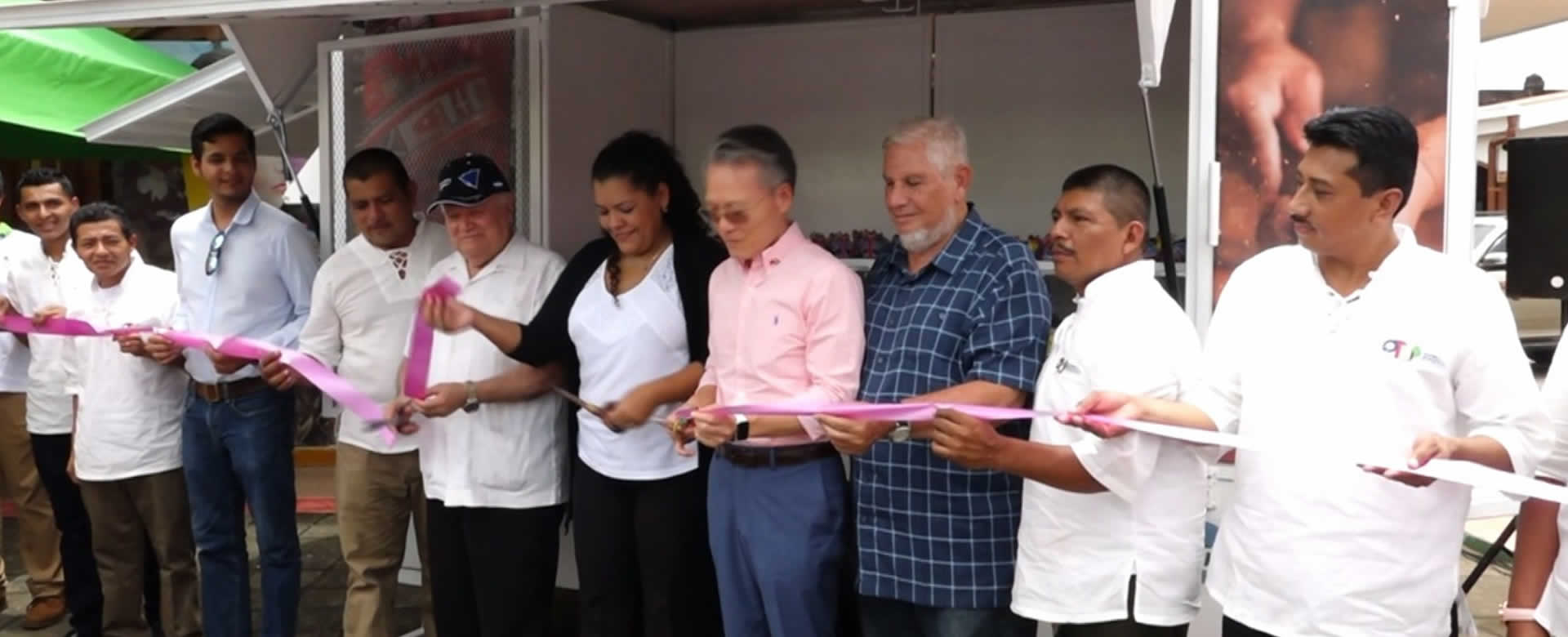 Tienda móvil impulsa desarrollo económico de artesanos de Masaya