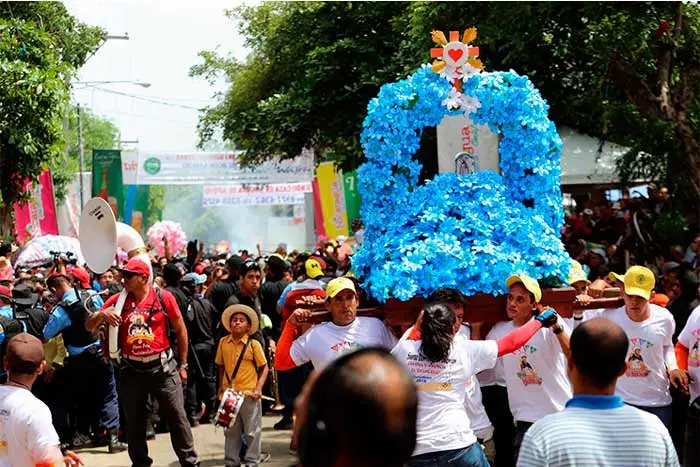 Distrito III elige a sus candidatas para reina de fiestas agostinas