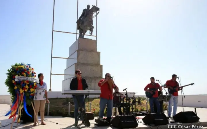 Nicaragua celebra 208 aniversario de la independencia de Venezuela