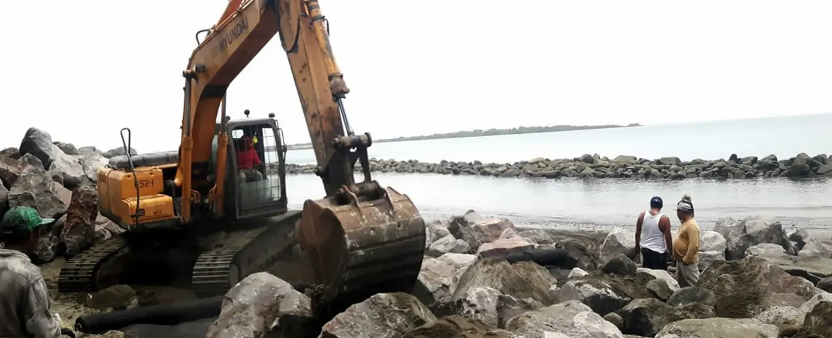 SINAPRED instala geocontenedores en la costa de Corinto