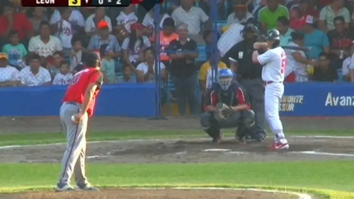León inicia con el pie derecho la serie semifinal ante Matagalpa