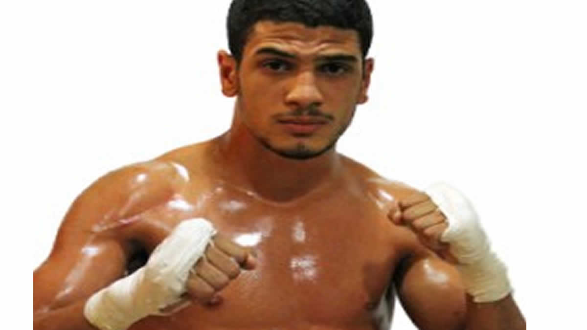 Campeón Mundial de Muay Thai envía al hospital a un ladrón al intentar robarle