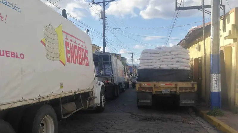 Entregan la tercer merienda escolar en el departamento de Madriz