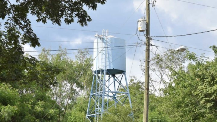 Familias sistema bombeo León