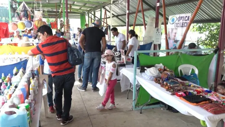 Feria agostina emprendedores productos