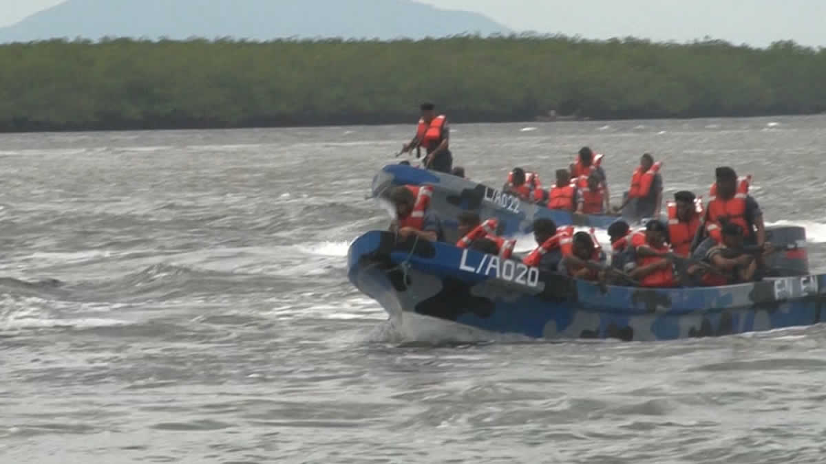 Fuerza Naval celebra 39 años protegiendo los espacios marítimos