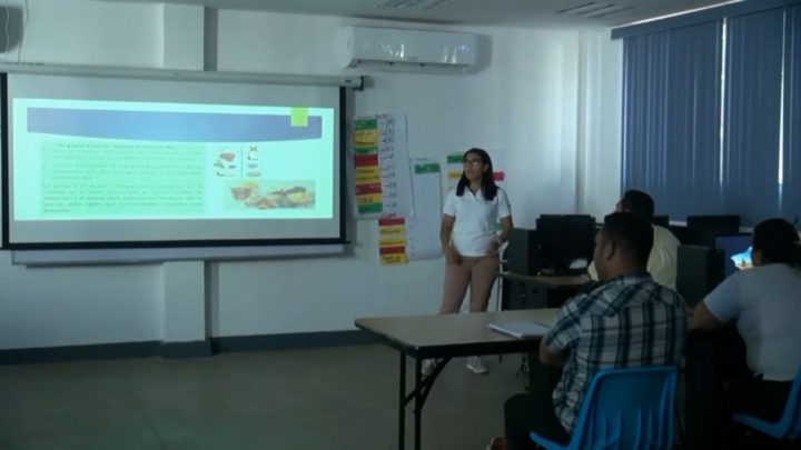 INATEC capacitación docentes nutricional