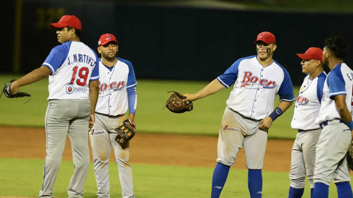 Los Indios del Bóer a un paso de estar en las semifinales del Pomares 2019