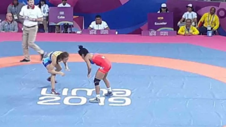 Luchadora jinotepina medalla bronce