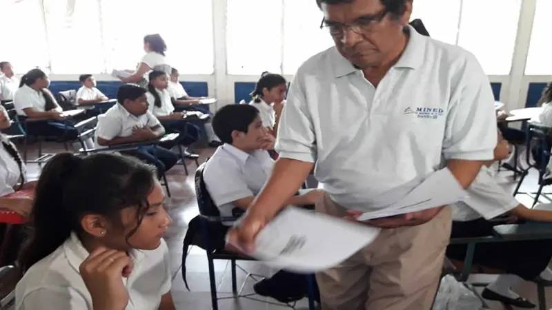 MINED elige al mejor alumno/a del distrito III en Managua