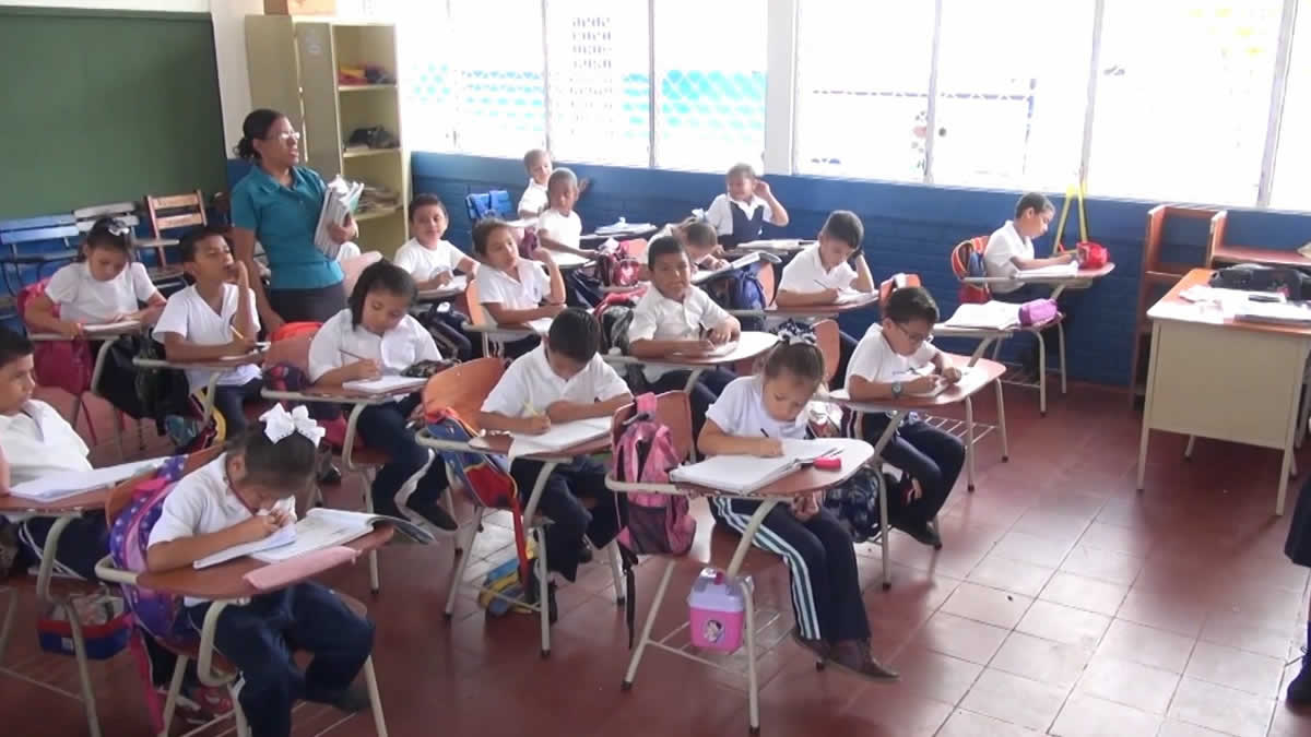 MINED lanza campaña para prevenir el dengue en los centros educativos