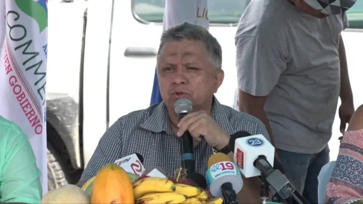 Mercado Israel Lewites se suma al festival de descuentos en el mes patrio