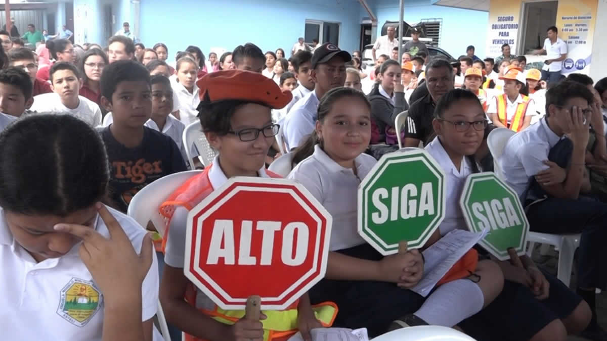 Policía Nacional promueven la campaña de educación vial en Estelí