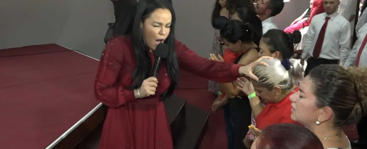 Yesenia Then llevó mensaje de esperanza al Diamante de Las Segovias