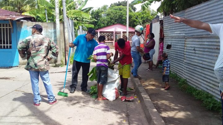 Bluefields en intensa jornada de eliminación de criaderos de zancudos