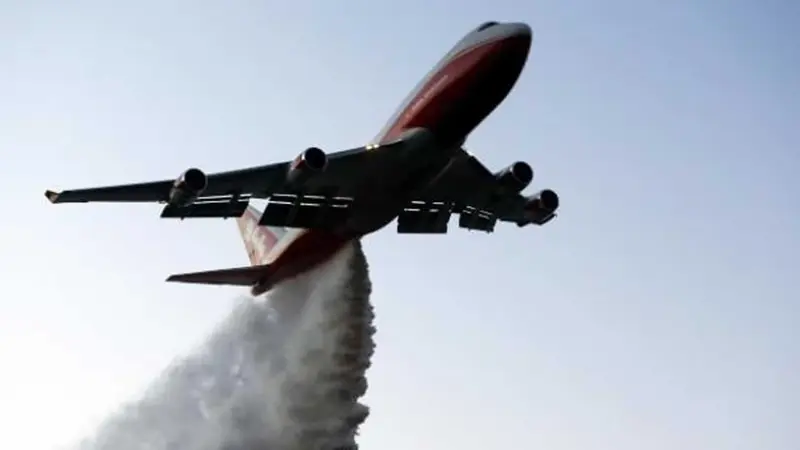 Bolivia usará un avión Supertanker para combatir incendios forestales