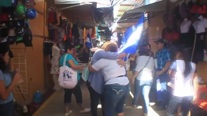 Familias de Carazo participaron en el festival de descuentos patrios