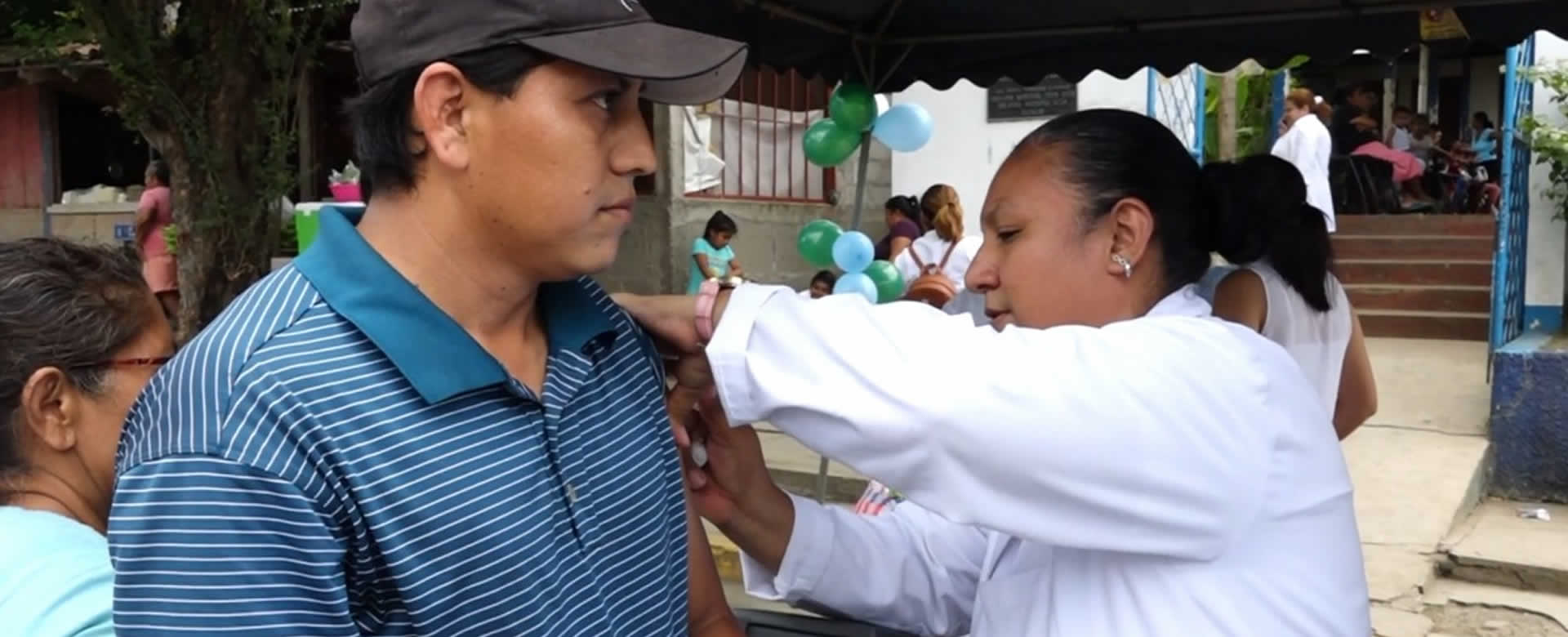 Familias de Masaya acuden a la II Jornada Nacional de Vacunación