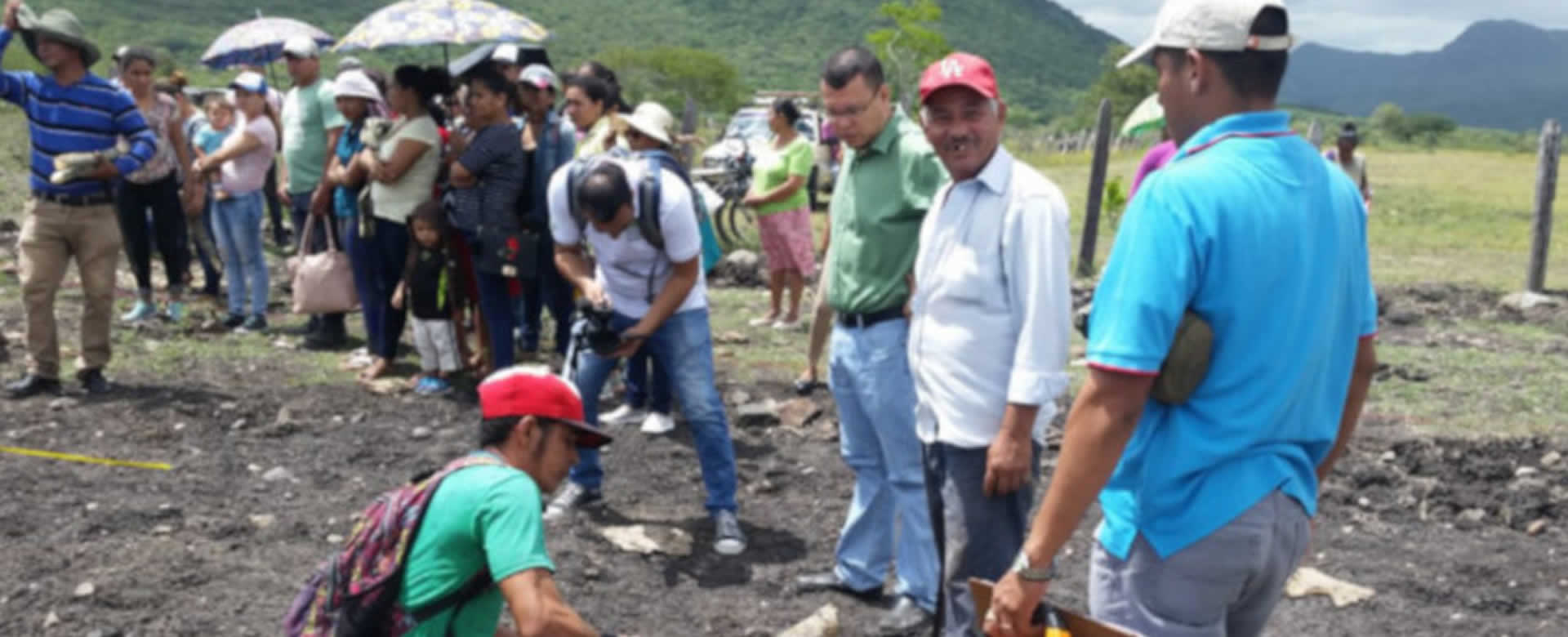 Alcaldía de la Libertad presenta programa de lotes "Bismarck Martínez"