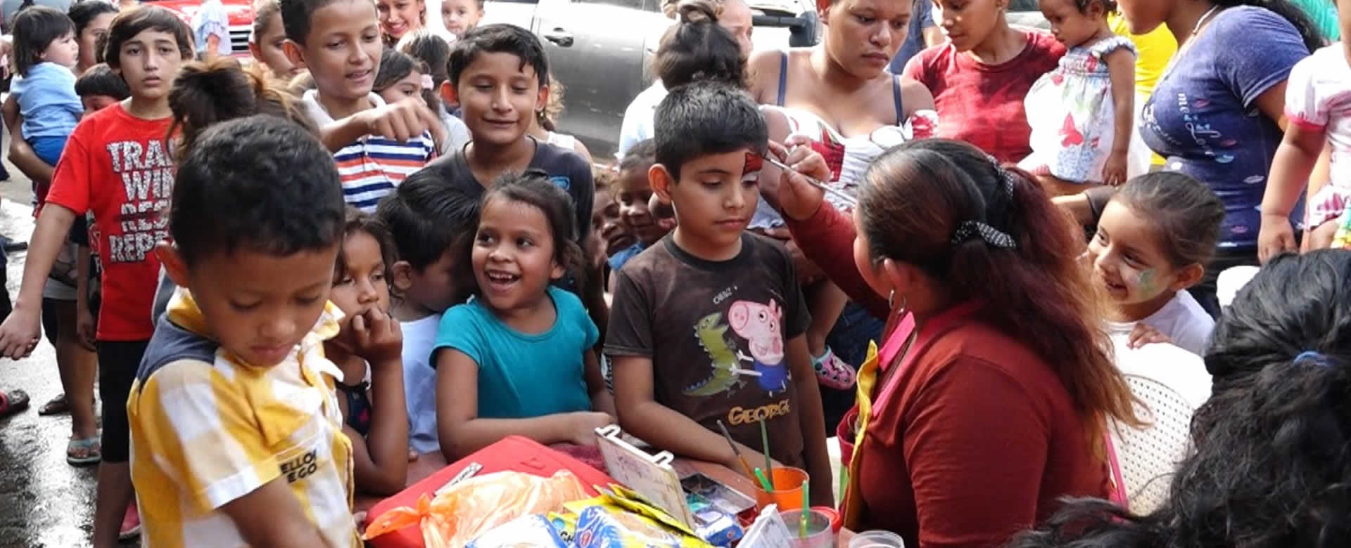 ALMA entrega la vivienda número 164 en el barrio Laureles Norte