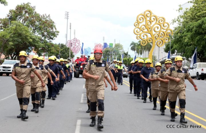 Benemérito Cuerpo de Bomberos celebra 83 aniversario de fundación