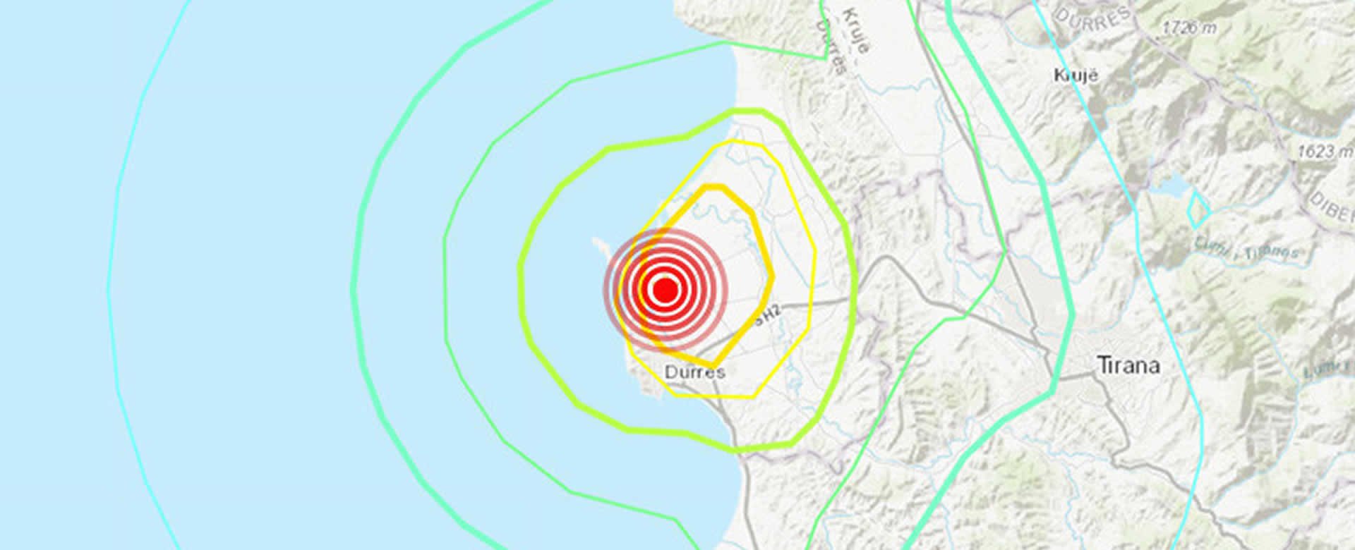 Doble terremoto provoca pánico en las familias de Albania