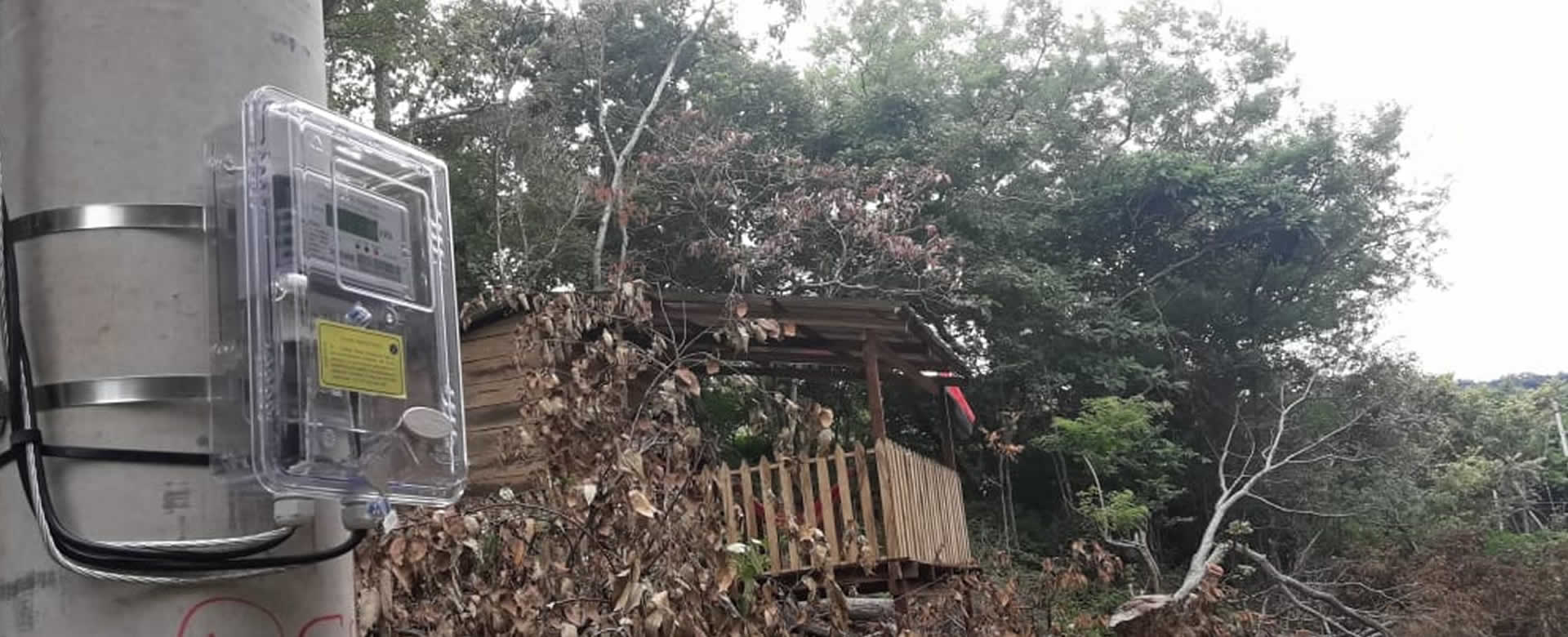 Familias de la comunidad Miravalles en Rivas gozan de energía eléctrica