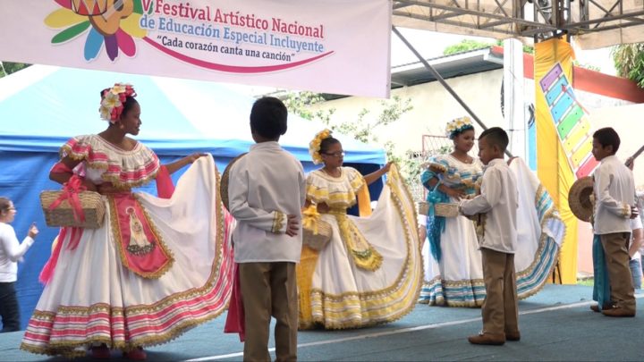 Festival artístico educación especial