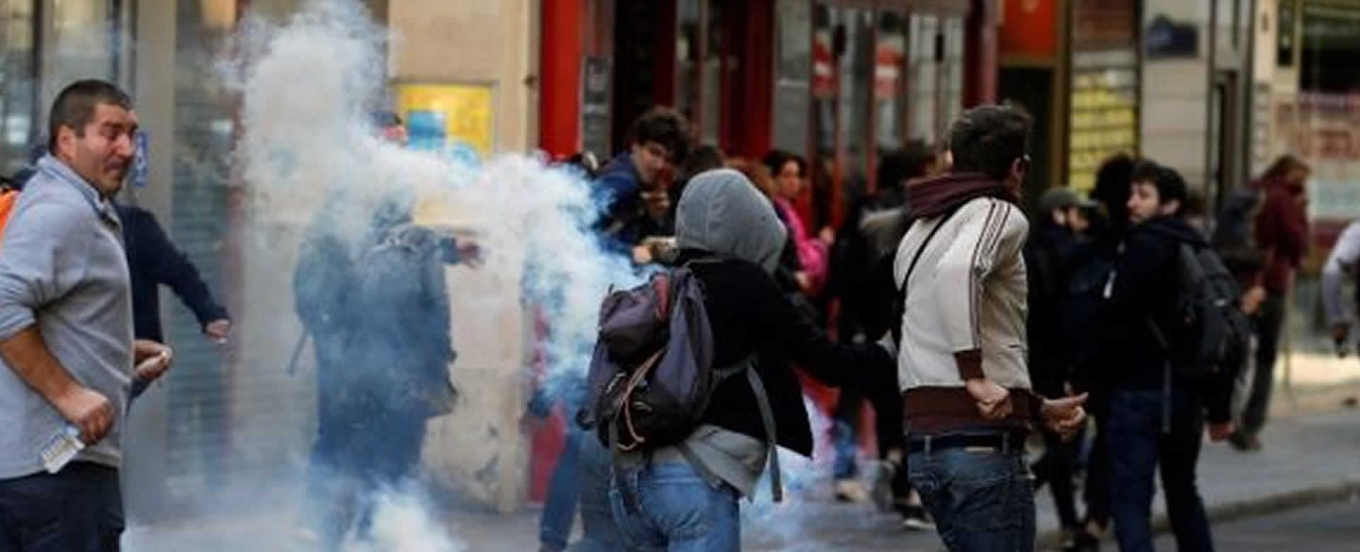 Gobierno francés detiene a 160 chalecos amarillos durante protestas