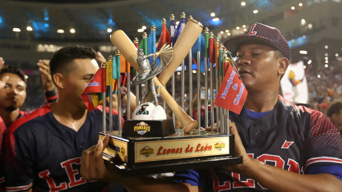 León regresa a la cima del Campeonato Germán Pomares Ordóñez