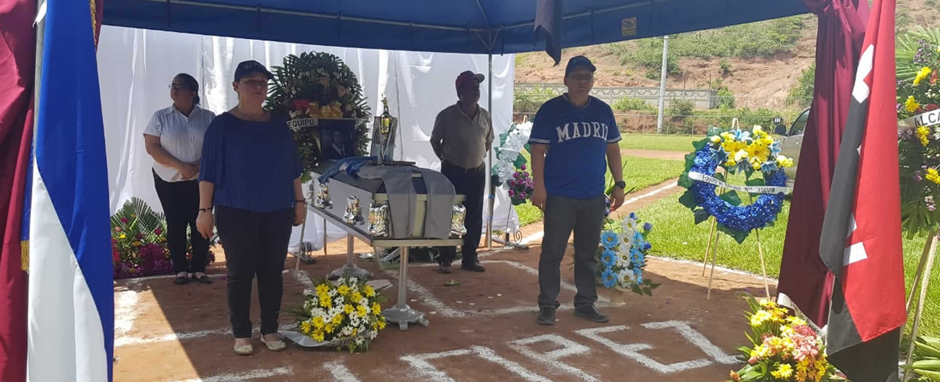 Madriz le da el último adiós al beisbolista Jorge Luis López