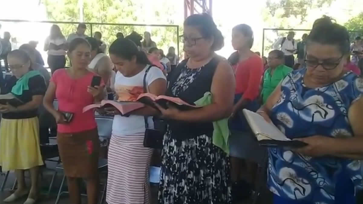 Miles de cristianos de San Juan de Limay celebran el Día de la Biblia