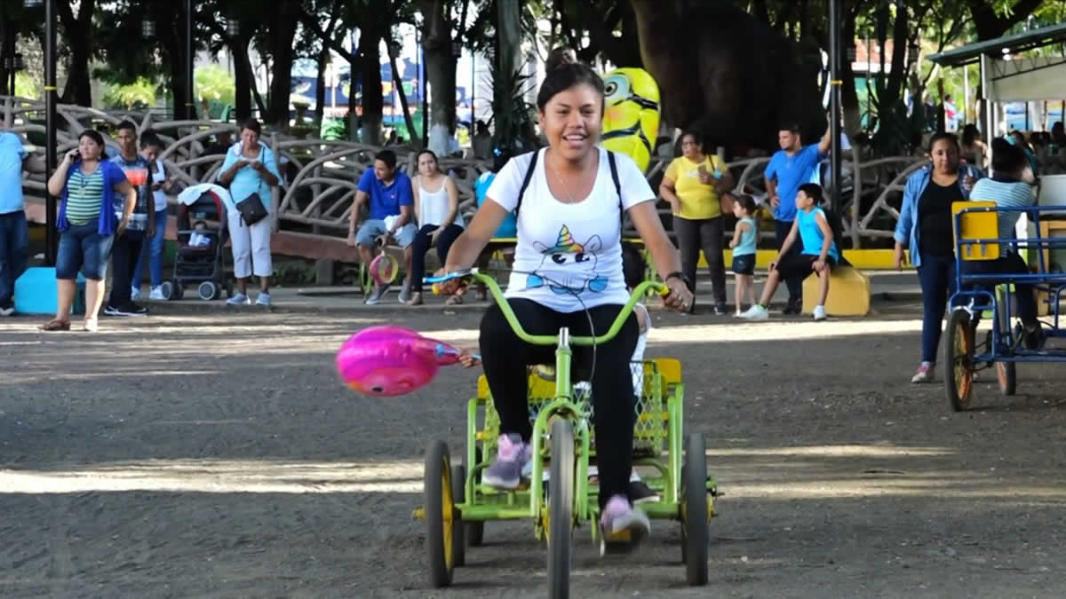 Nicaragüenses disfrutan de los diferentes destinos turísticos de Masaya