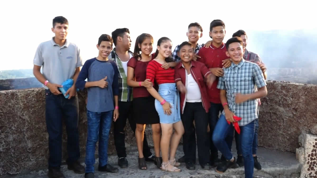 Nicaragüenses disfrutan de los diferentes destinos turísticos de Masaya