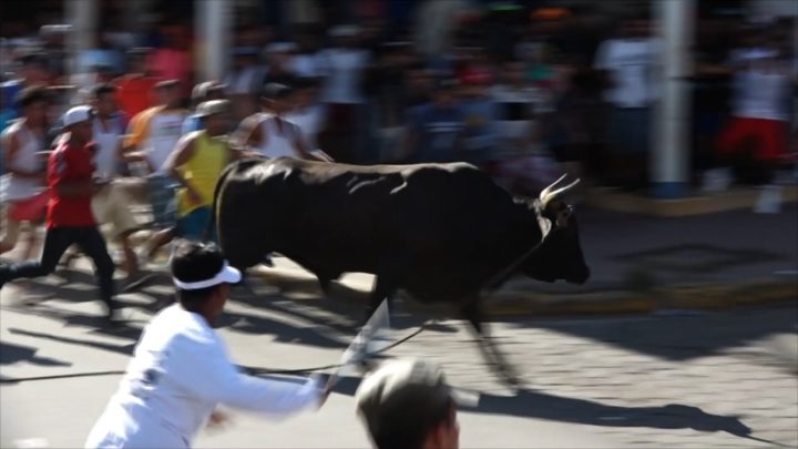 Nicaragüenses tradicional tope Masaya