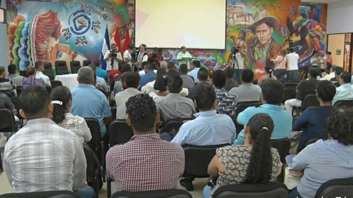 docentes seminario Alcaldía de Managua